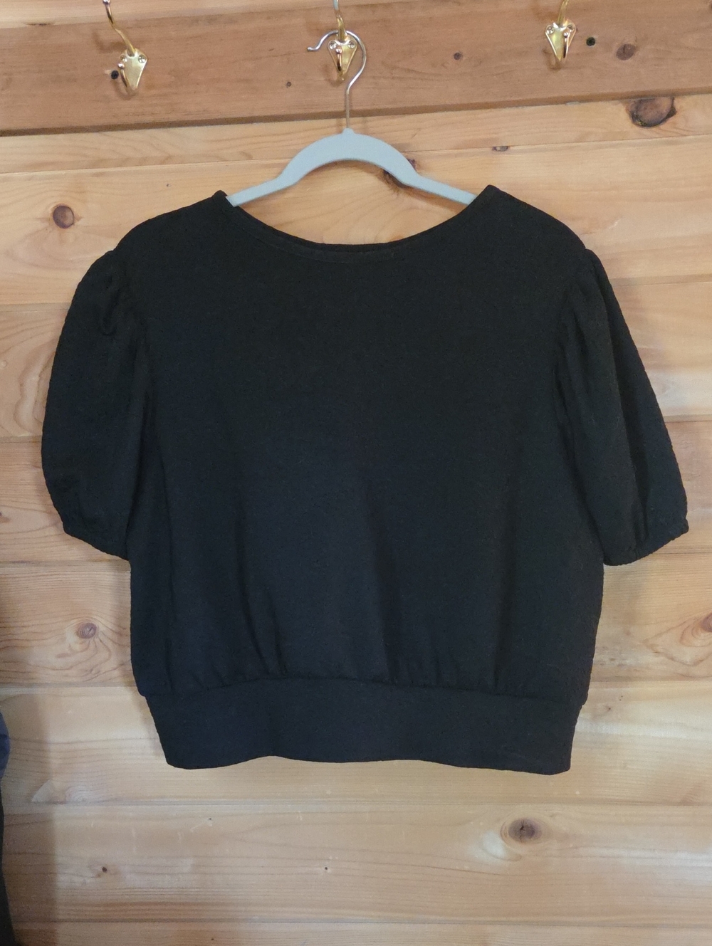 Open Back Bubble Sleeve Top